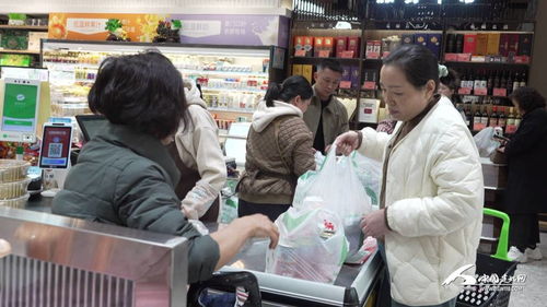 建始商超雙11促銷氛圍濃厚，日用百貨銷售迎來線下消費(fèi)熱潮